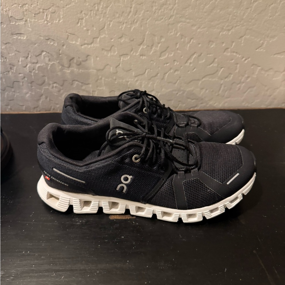On Running Cloud 5 Women’s Black and White Athletic Shoes